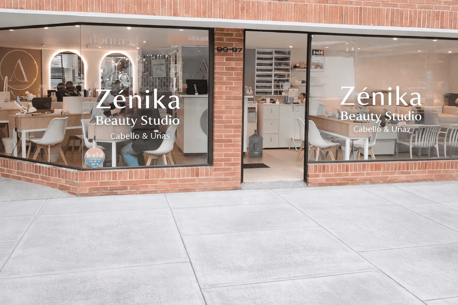 Fachada de Zénika Beauty Studio en Chicó Norte